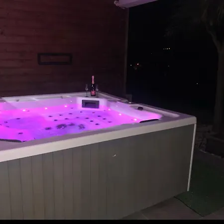 度假居 Maison Moderne Avec Piscine