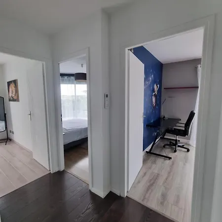 度假居 Maison Moderne Avec Piscine