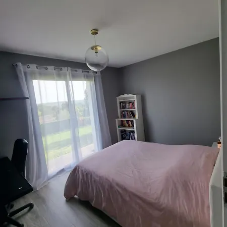 Maison Moderne Avec Piscine * 博蒙特德洛马尼