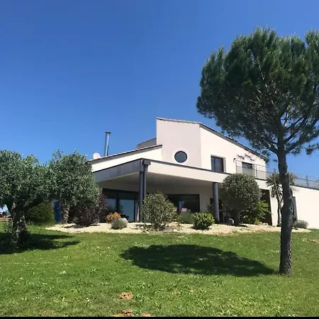 Maison Moderne Avec Piscine Tatil Evi