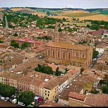 Tatil Evi Maison Moderne Avec Piscine Beaumont-de-Lomagne