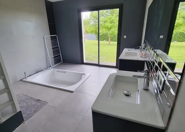 Maison Moderne Avec Piscine